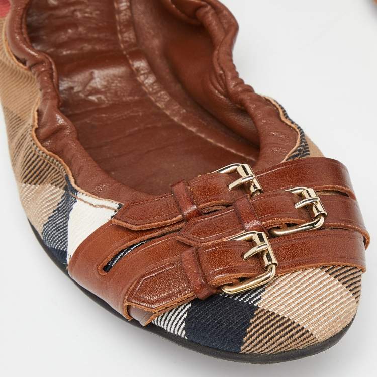 Pre Owned Burberry Brown Nova Check Canvas and Leather Buckle Detail Scrunch Ballet Flats Size 36.5