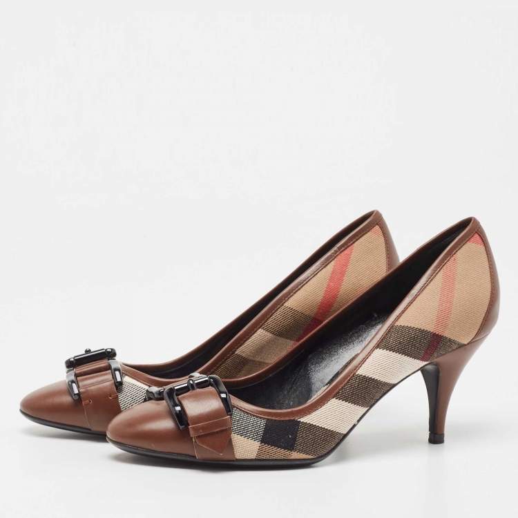 Pre Owned Burberry Brown/Beige Leather and House Check Canvas Buckle Detail Pumps Size 36