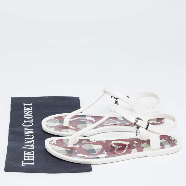 Pre Owned Burberry White Jelly Thong Sandals Size 40