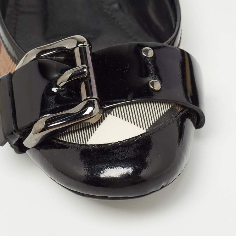 Pre Owned Burberry Black Patent Leather Coated Canvas Buckle Detail Ballet Flats Size 38