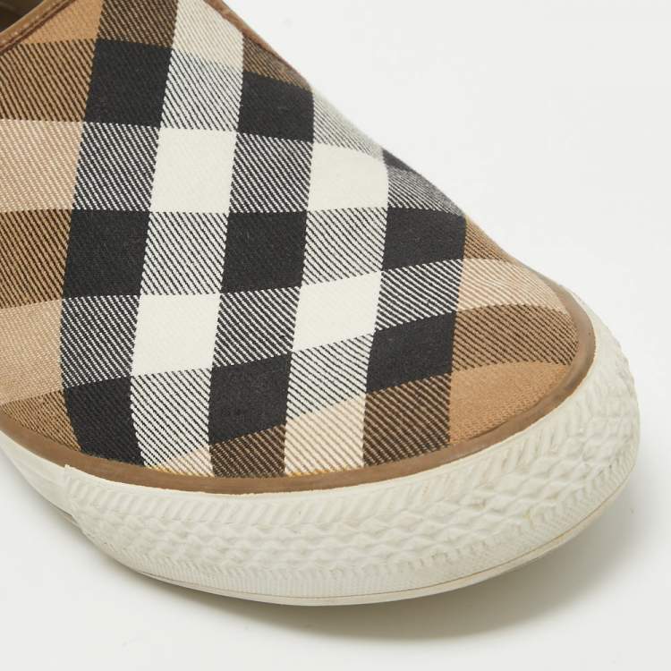 Pre Owned Burberry Brown/Beige House Check Canvas Slip On Sneakers Size 41