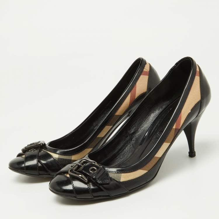 Pre Owned Burberry Black Patent Leather and Nova Check Canvas Buckle Detail Pumps Size 39
