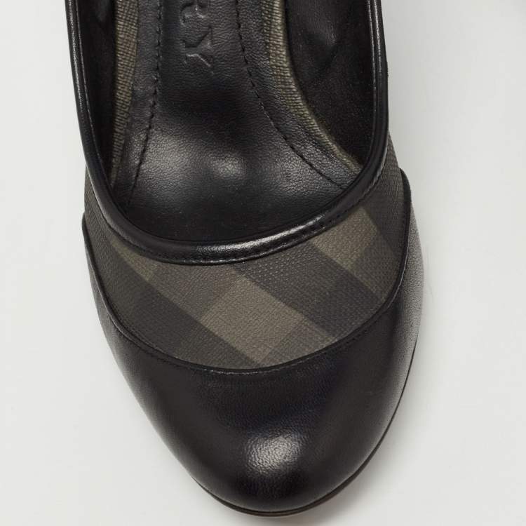 Pre Owned Burberry Black Check Canvas and Leather Round Toe  Pumps Size 39