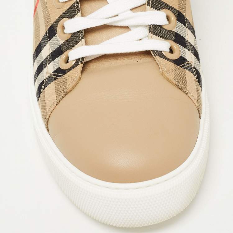 Pre Owned Burberry Beige Nova Check Canvas and Leather Low Top Sneakers Size 40