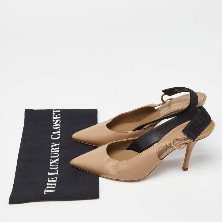 Pre Owned Burberry Beige Leather Pointed Toe Slingback Pumps Size 39