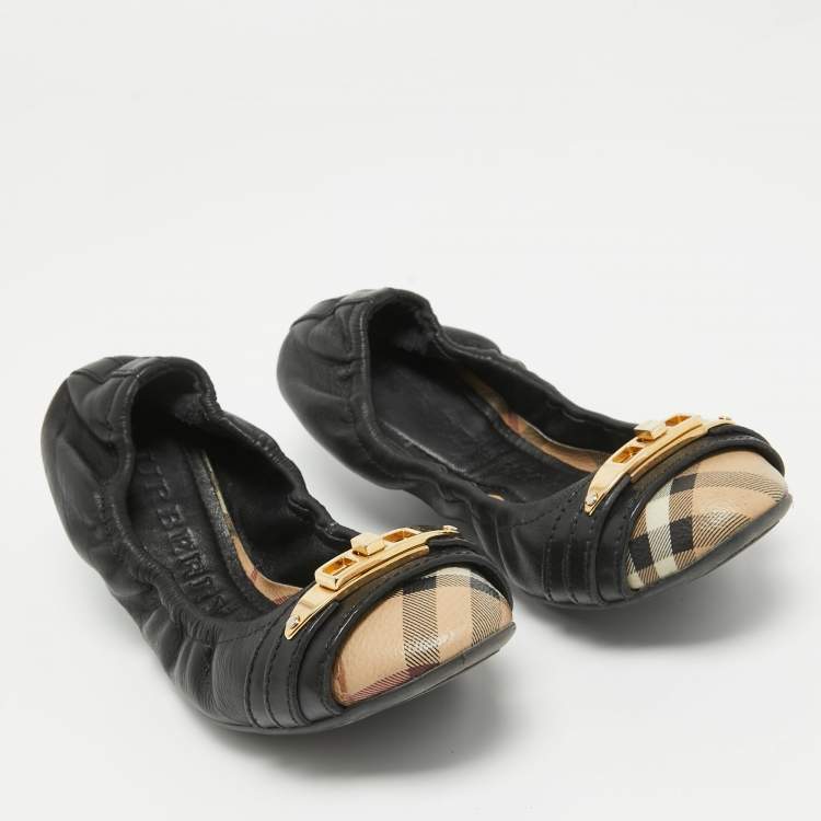 Pre Owned Burberry Black /Beige House Check Canvas and Leather Ballet Flats Size 35