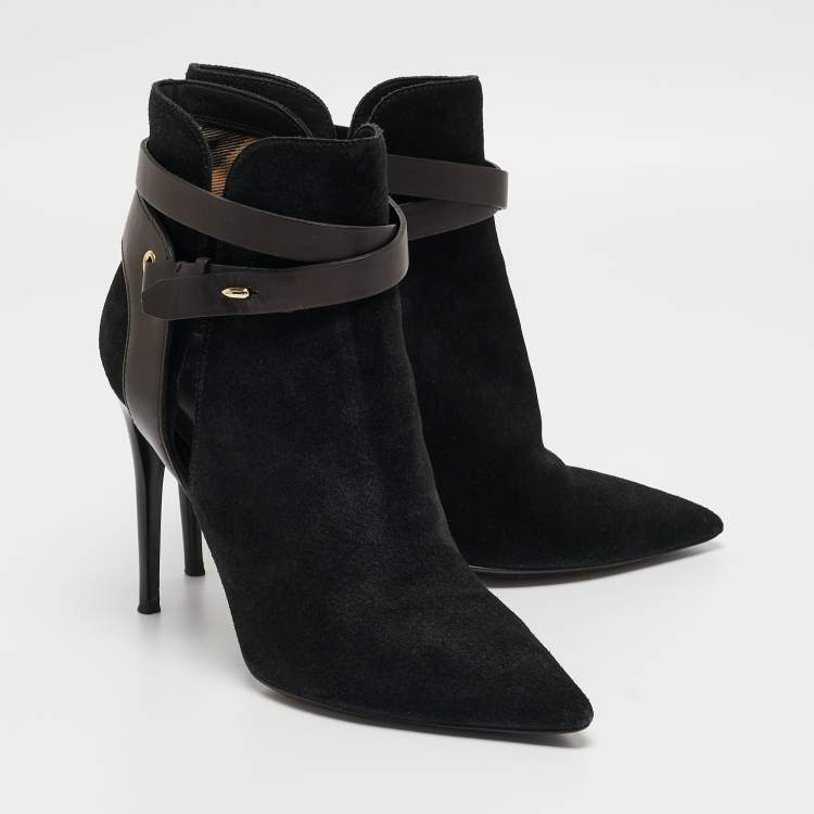 مملوكة مسبقًا Burberry  Black Suede and Leather Ankle Boots Size 38