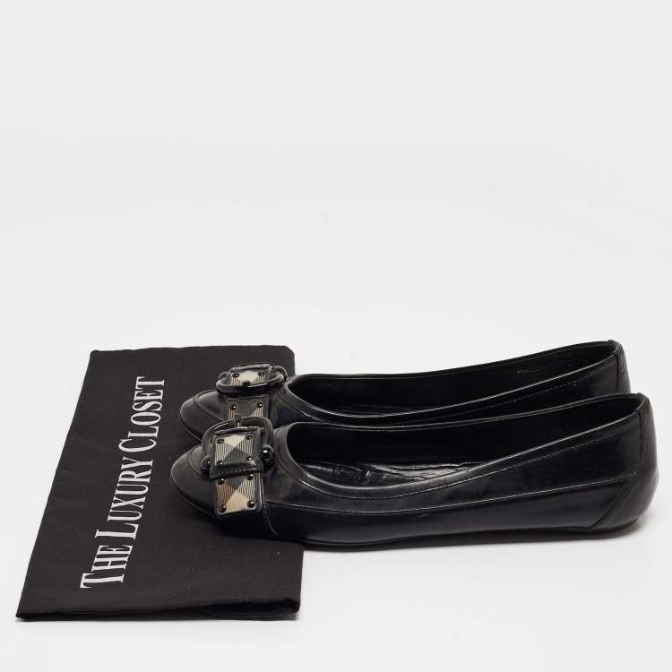 Pre Owned Burberry Black/Beige Patent and Canvas Ballet Flats Size 38.5  