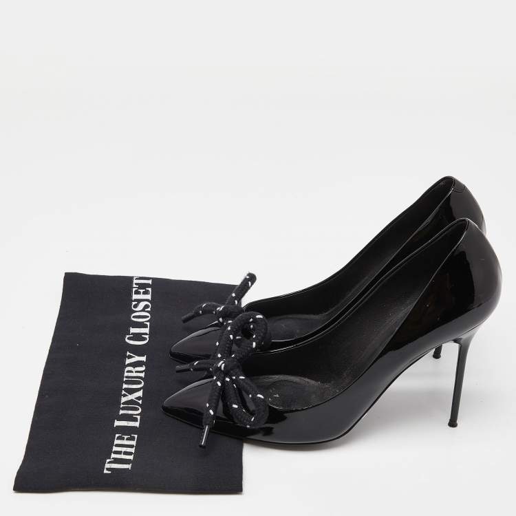 Pre Owned Burberry Black Patent Leather Finsbury Bow Pointed Toe Pumps Size 38.5