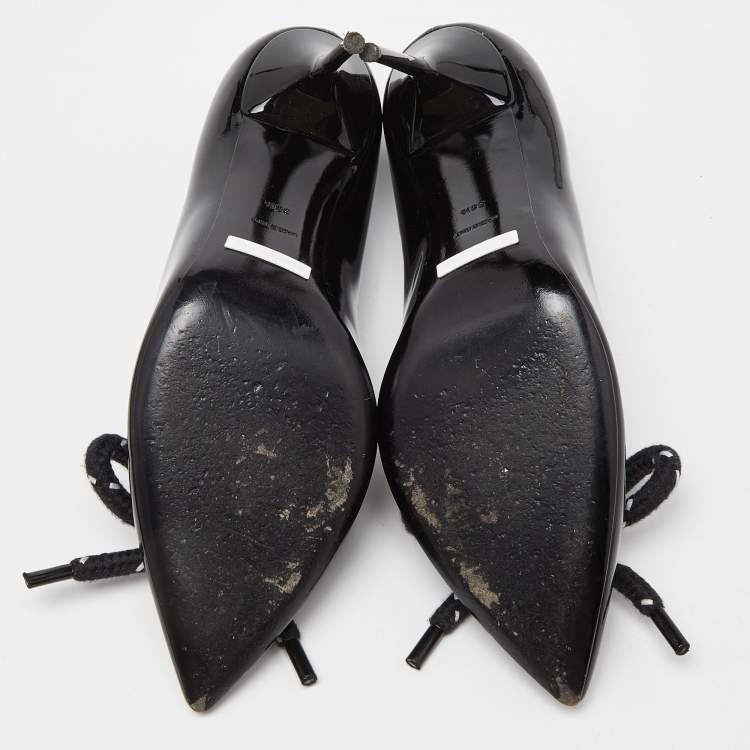 Pre Owned Burberry Black Patent Leather Finsbury Bow Pointed Toe Pumps Size 38.5