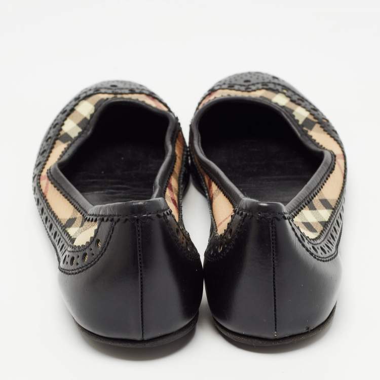 Pre Owned Burberry Black/Beige Canvas and Leather Ballet Flats Size 37.5