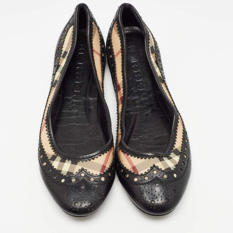 Pre Owned Burberry Black/Beige Canvas and Leather Ballet Flats Size 37.5
