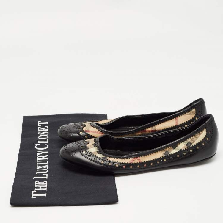 Pre Owned Burberry Black/Beige Canvas and Leather Ballet Flats Size 37.5