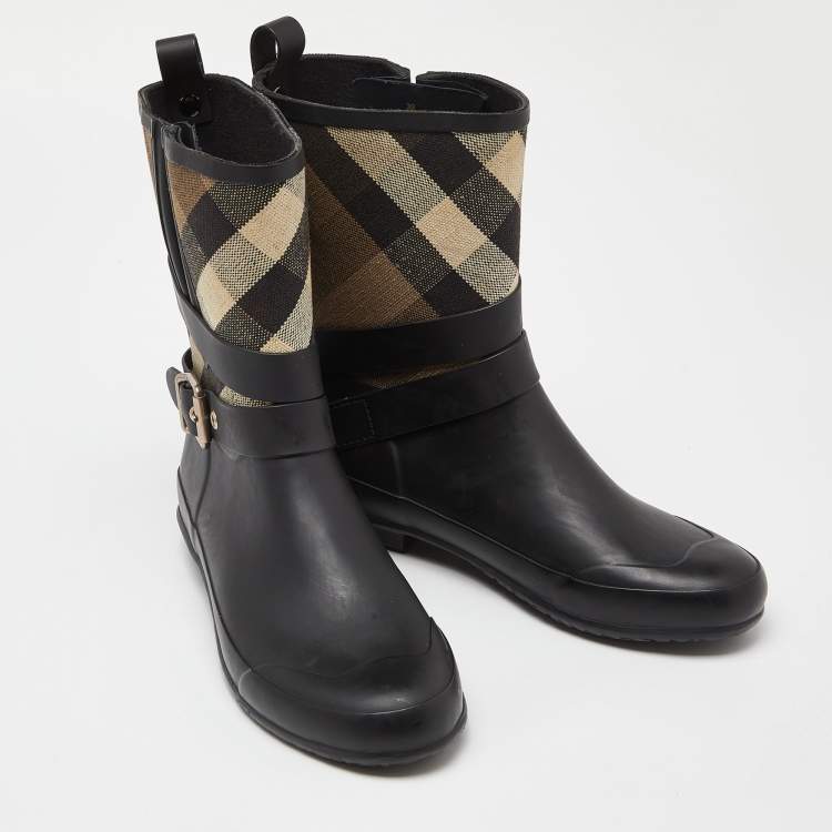 Pre Owned Burberry Black Rubber and House Check Canvas Rain Boots Size 39