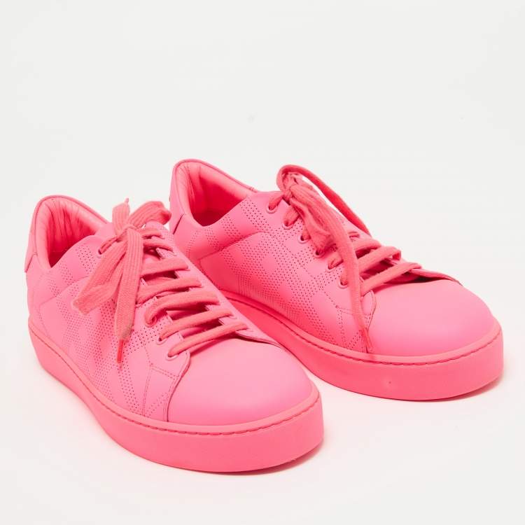 Pre Owned Burberry Pink Perforated Leather Albert Sneakers Size 40