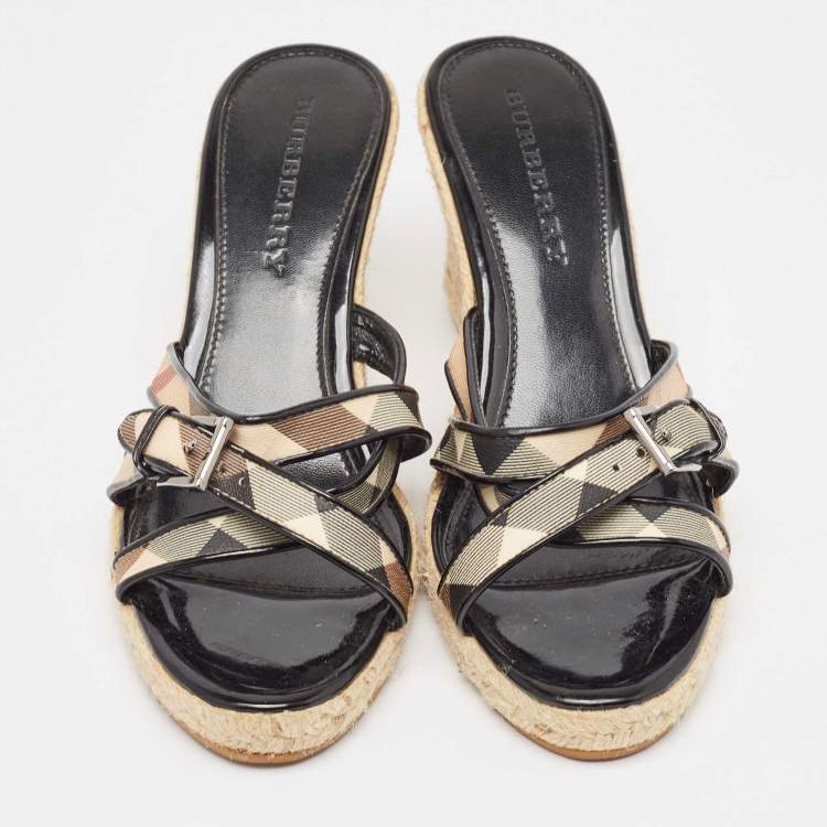 Pre Owned Burberry Beige/Black House Check Canvas and Patent Wedge Sandals Size 40