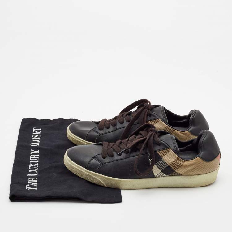 Pre Owned Burberry Black/Beige Canvas and Leather Lace Up Sneakers Size 41