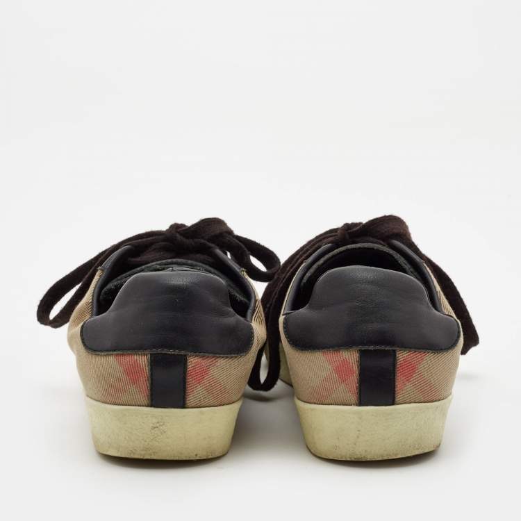 Pre Owned Burberry Black/Beige Canvas and Leather Lace Up Sneakers Size 41