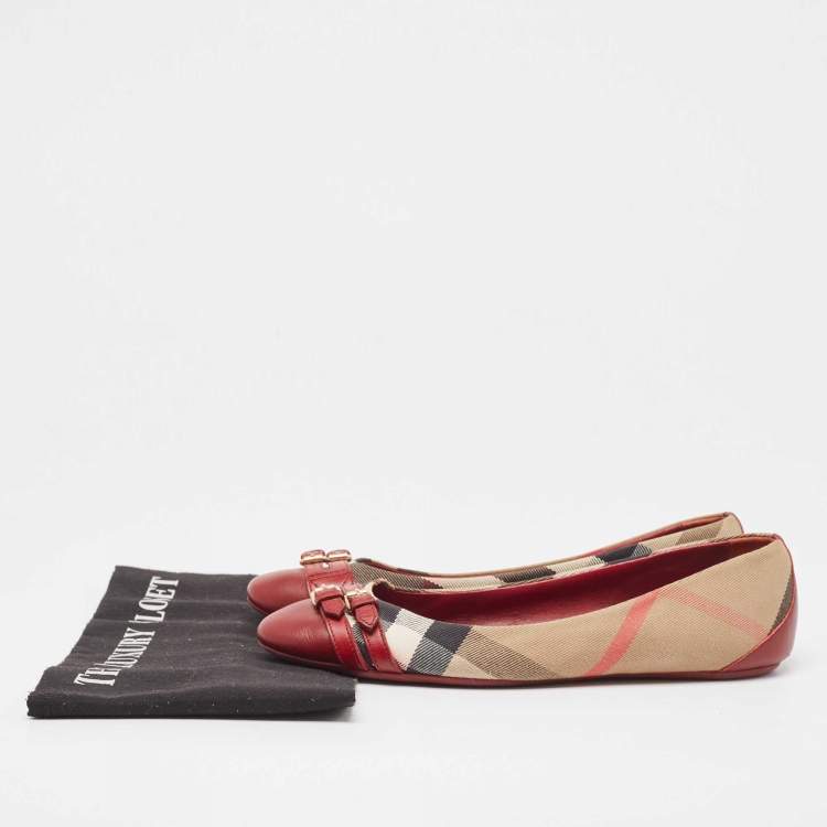 Pre Owned Burberry Burgundy/Beige Leather And Nova Check Canvas Buckle Detail Ballet Flats Size 40