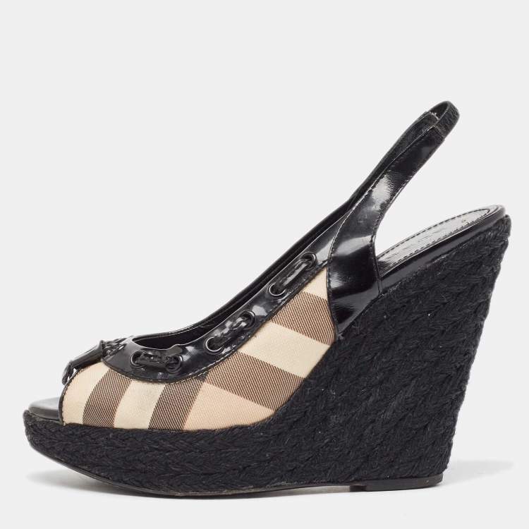 Pre Owned Burberry  Black/Beige Canvas and Patent Wedge Sandals Size 39