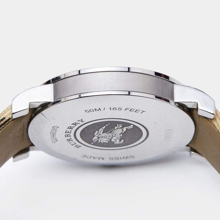 Pre Owned Burberry Silver Stainless Steel Canvas Nova Check BU1390 Women's Wristwatch 38  mm