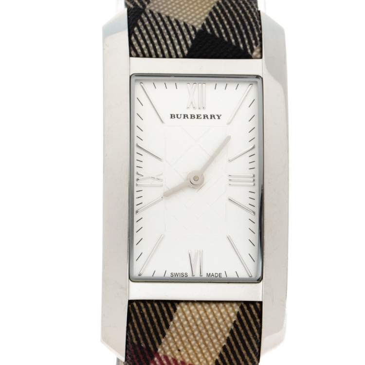 Pre Owned Burberry Silver Stainless Steel Check BU1076 Women's Wristwatch 25 MM