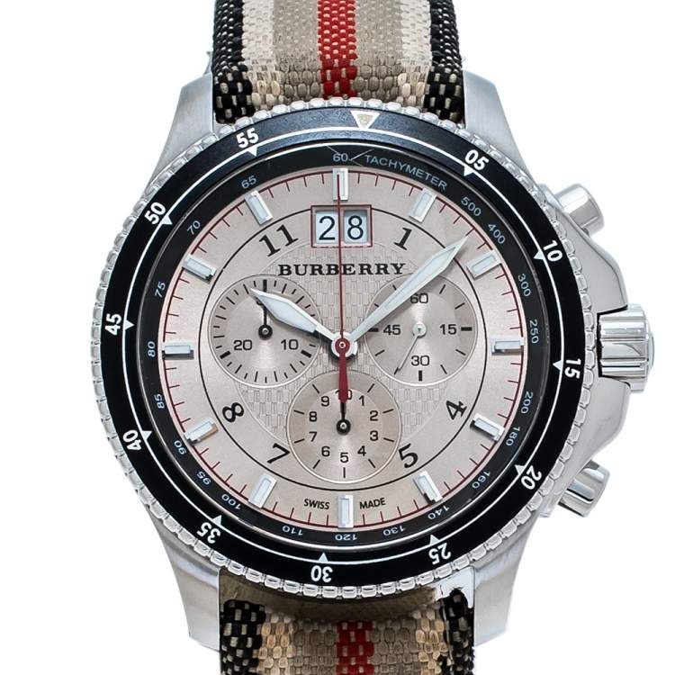 Pre Owned Burberry Beige Stainless Steel Canvas Endurance BU7600 Men's Wristwatch 44 mm
