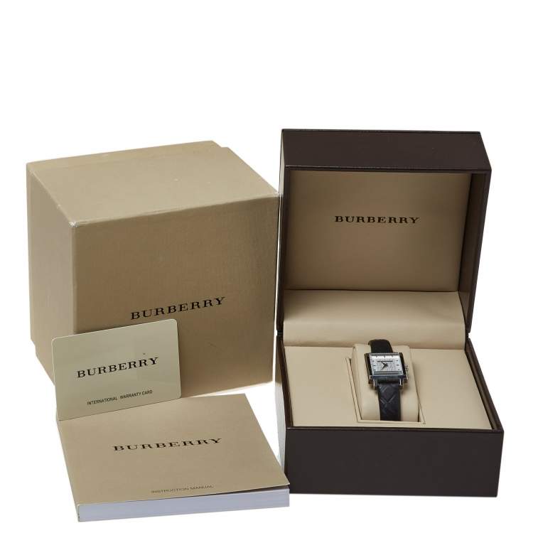 Pre Owned Burberry Silver Stainless Steel and Leather Nova Check BU2003 Women's Wristwatch 24 mm