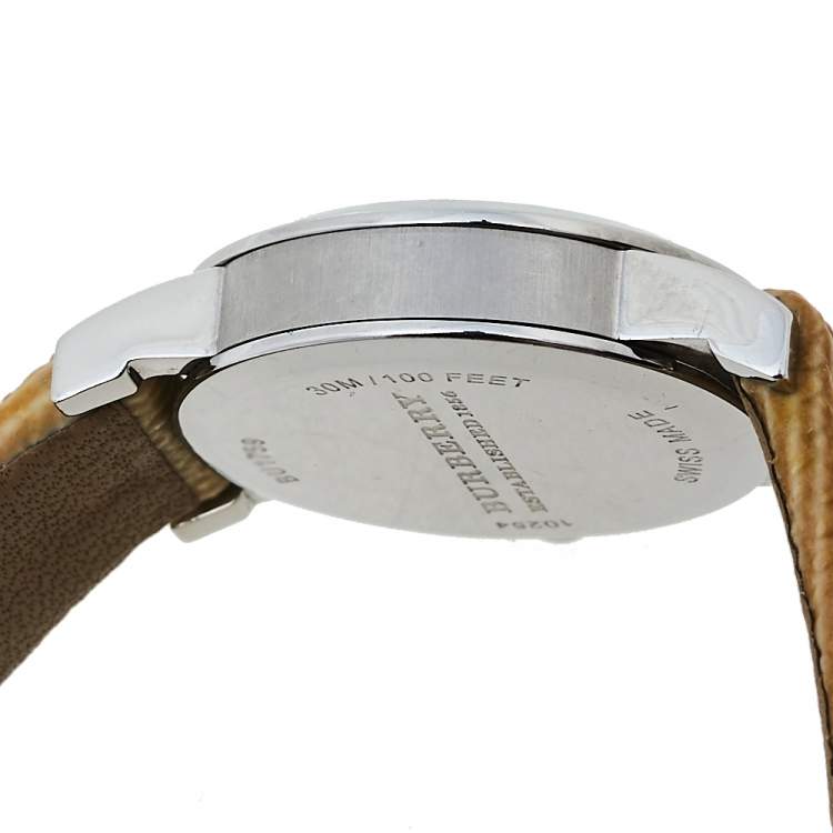 Pre Owned Burberry White Stainless Steel Canvas & Leather Nova Check BU1759 Women's Wristwatch 22 mm