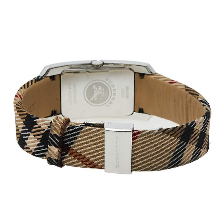 Pre Owned Burberry Silver Stainless Steel Nova Check Heritage BU1050 Women's Wristwatch 25 mm