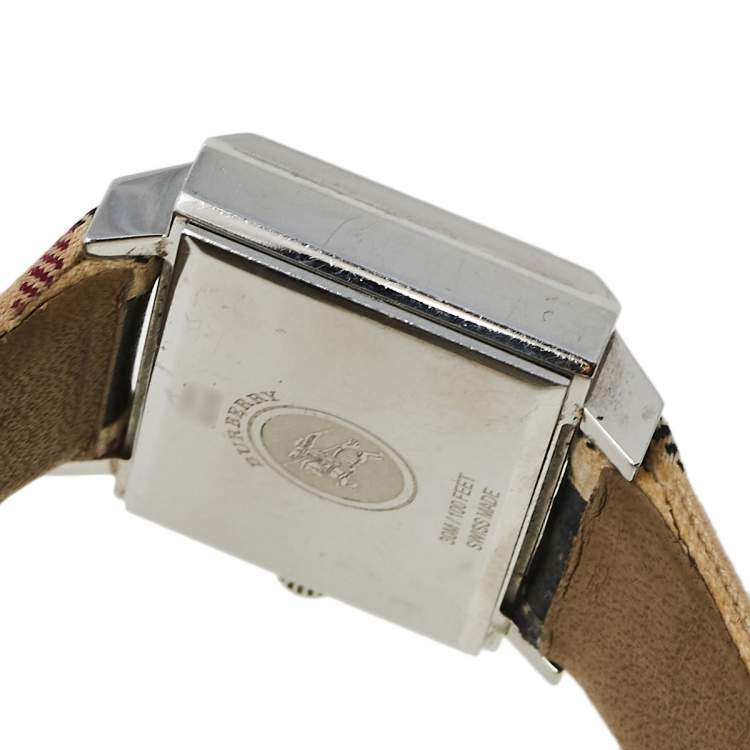 Pre Owned Burberry Silver Stainless Steel Nova Check Heritage BU2150 Women's Wristwatch 32 mm