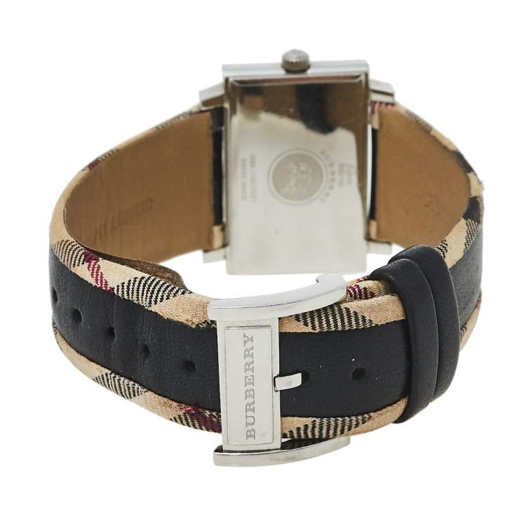 Pre Owned Burberry Silver Stainless Steel Nova Check Heritage BU2150 Women's Wristwatch 32 mm
