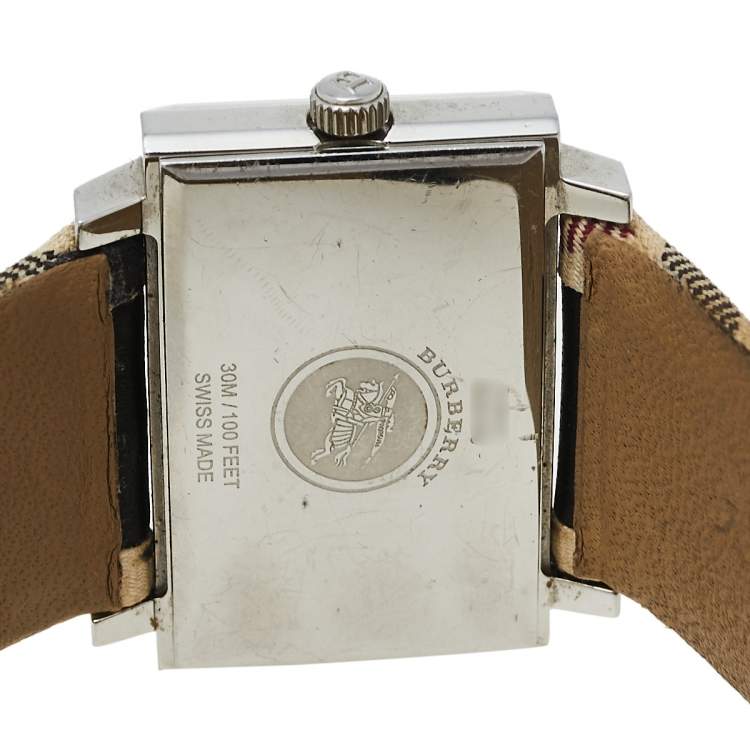 Pre Owned Burberry Silver Stainless Steel Nova Check Heritage BU2150 Women's Wristwatch 32 mm