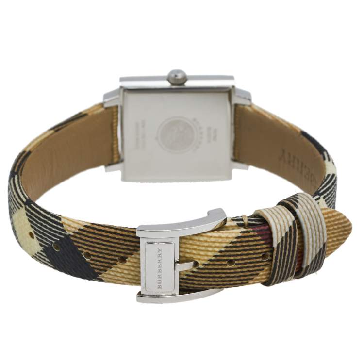 Pre Owned Burberry Silver Stainless Steel Leather Nova Check BU2016 Women's Wristwatch 24 mm