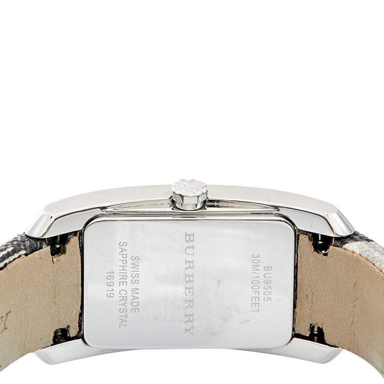 Pre Owned Burberry Black Stainless Steel Leather Nova Check BU9505 Women's Wristwatch 20 mm