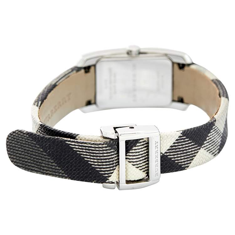 Pre Owned Burberry Black Stainless Steel Leather Nova Check BU9505 Women's Wristwatch 20 mm