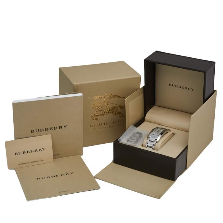 Pre Owned Burberry Silver Stainless Steel BU1056 Women's Wristwatch 25 mm