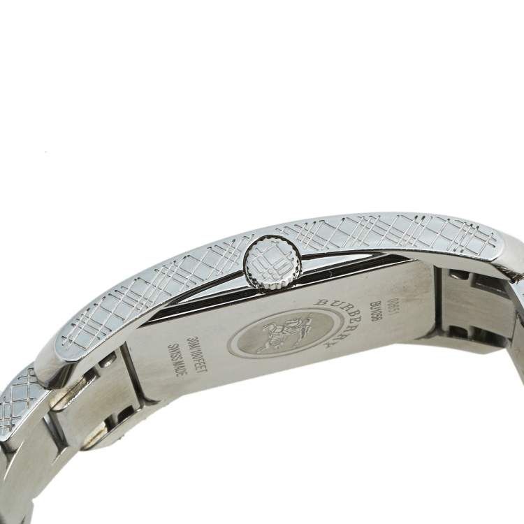 Pre Owned Burberry Silver Stainless Steel BU1056 Women's Wristwatch 25 mm