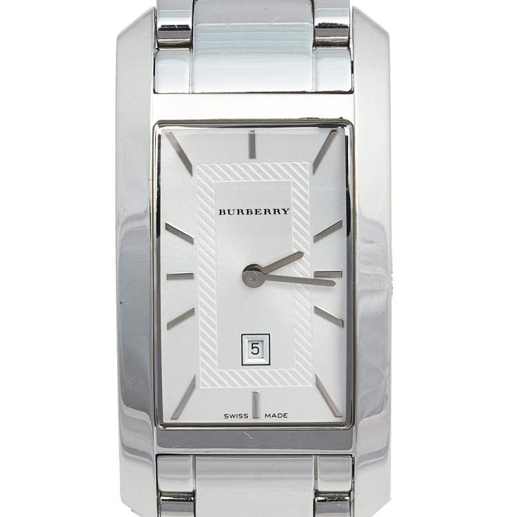 Pre Owned Burberry Silver Stainless Steel BU1056 Women's Wristwatch 25 mm
