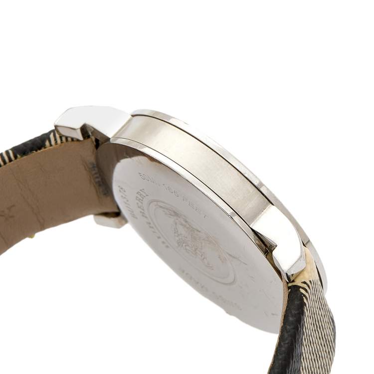 Pre Owned Burberry Silver Stainless Steel Nova Check BU1378 Women's Wristwatch 38 mm