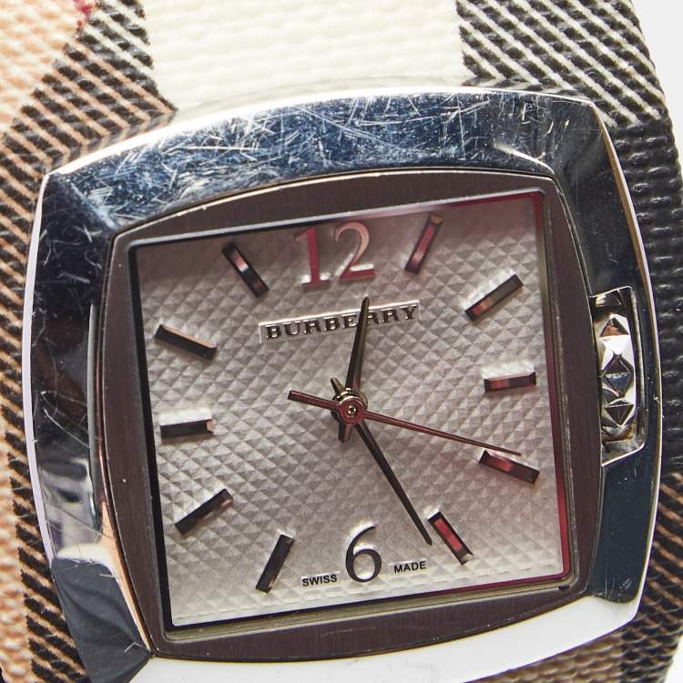 Pre Owned Burberry Silver Stainless Steel Leather Heritage BU4050 Women's Wristwatch 34 mm