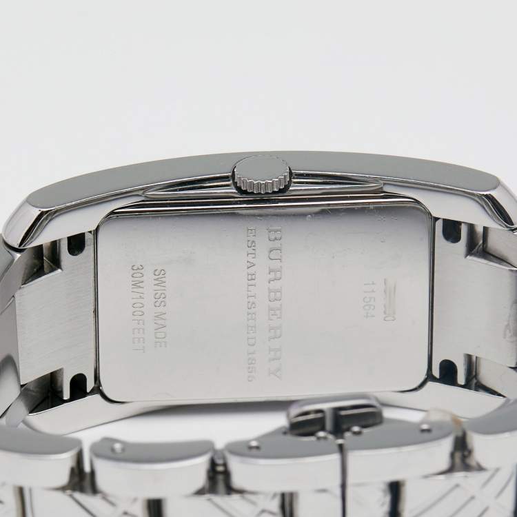 Pre Owned Burberry Silver Stainless Steel BU1090 Women's Wristwatch 25 mm