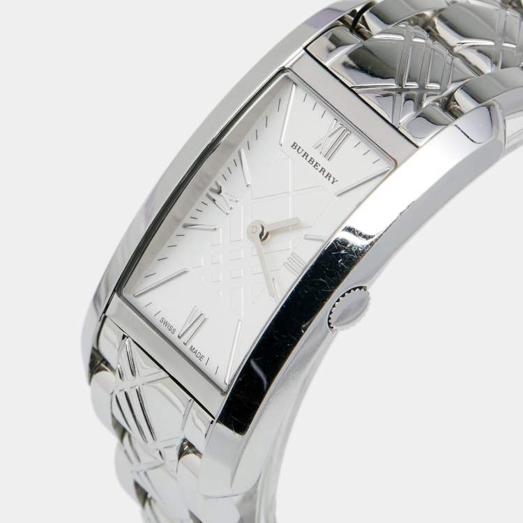 Pre Owned Burberry Silver Stainless Steel BU1090 Women's Wristwatch 25 mm
