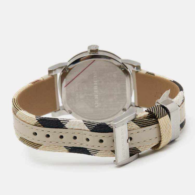 Pre Owned Burberry Silver Stainless Steel Leather The City BU9132 Women's Wristwatch 34 mm