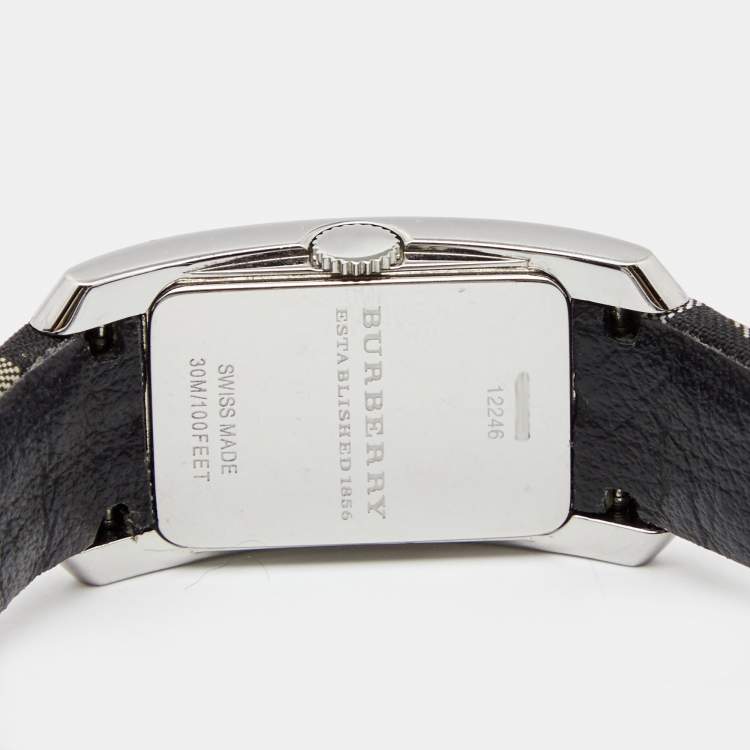 Pre Owned  Burberry Black Stainless Steel Canvas Heritage Nova Check BU1080 Women's Wristwatch 20 mm