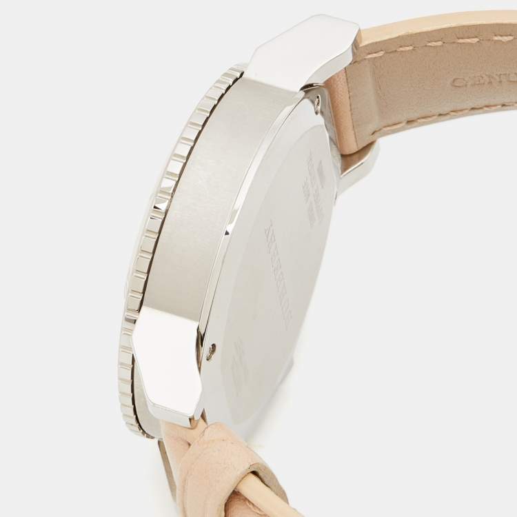 Pre Owned Burberry Beige Stainless Steel Leather Classic BU9702 Women's Wristwatch 39 mm