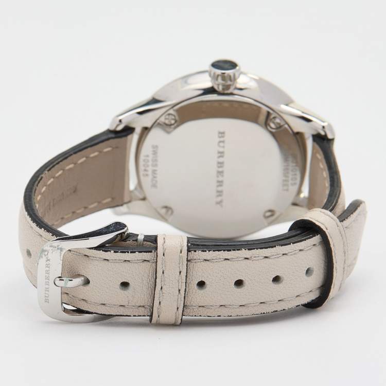 Pre Owned Burberry Champagne Stainless Steel Leather Classic BU10105 Women's Wristwatch 32 mm 
