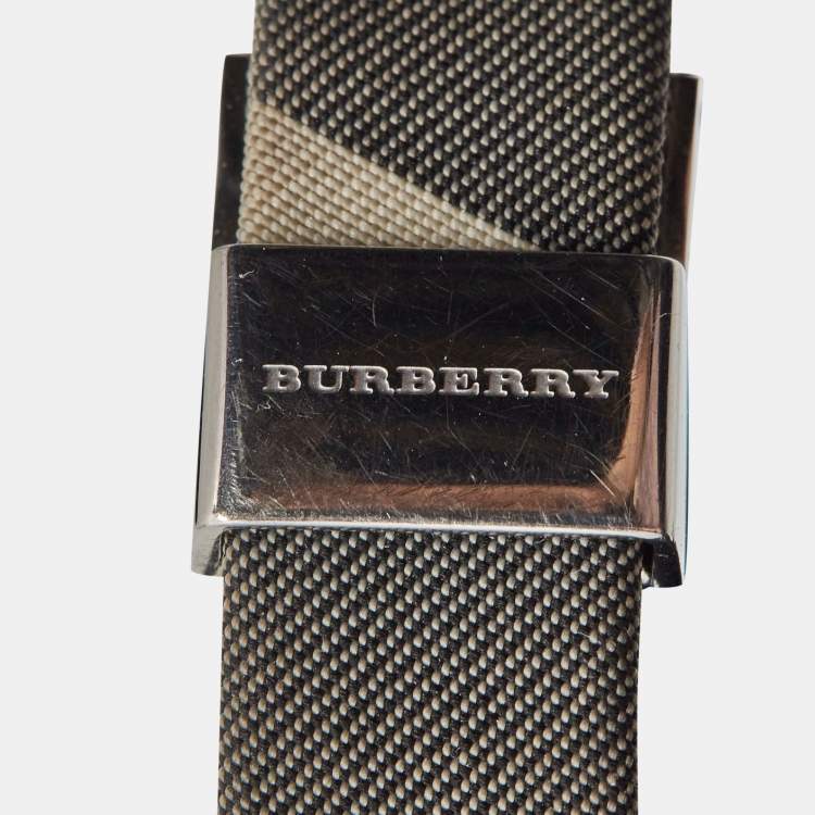 Pre Owned Burberry Silver Stainless Steel Canvas The Pioneer BU1078 Women's Wristwatch 20 mm