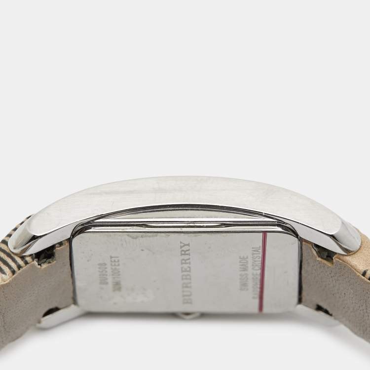 Pre Owned Burberry Silver Stainless Steel Leather The Pioneer BU9508 Women's Wristwatch 20 mm
