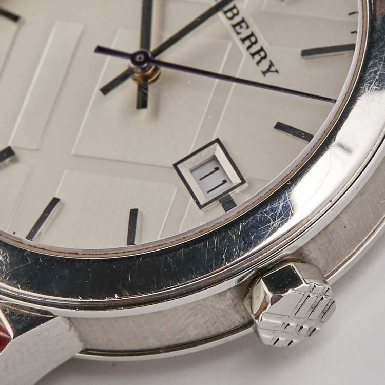 Pre Owned Burberry Silver Stainless Steel Leather The City BU9122 Women's Wristwatch 35 mm
